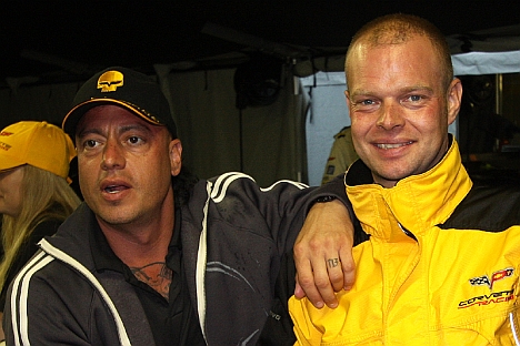Teamejer amerikanske Dan Fastuca med den danske racerstjerne Jan Magnussen
